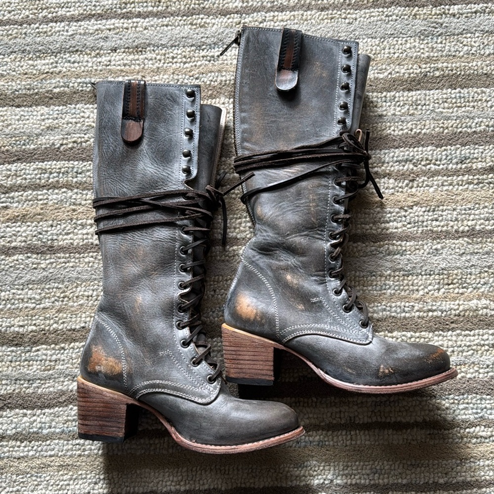 Freebird Grany Leather Boots size 9